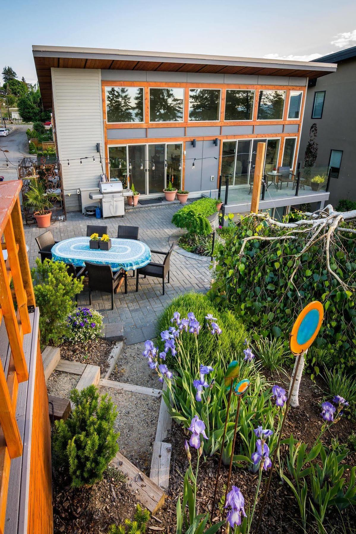 Cormier'S Studio Guest Suites Penticton Esterno foto